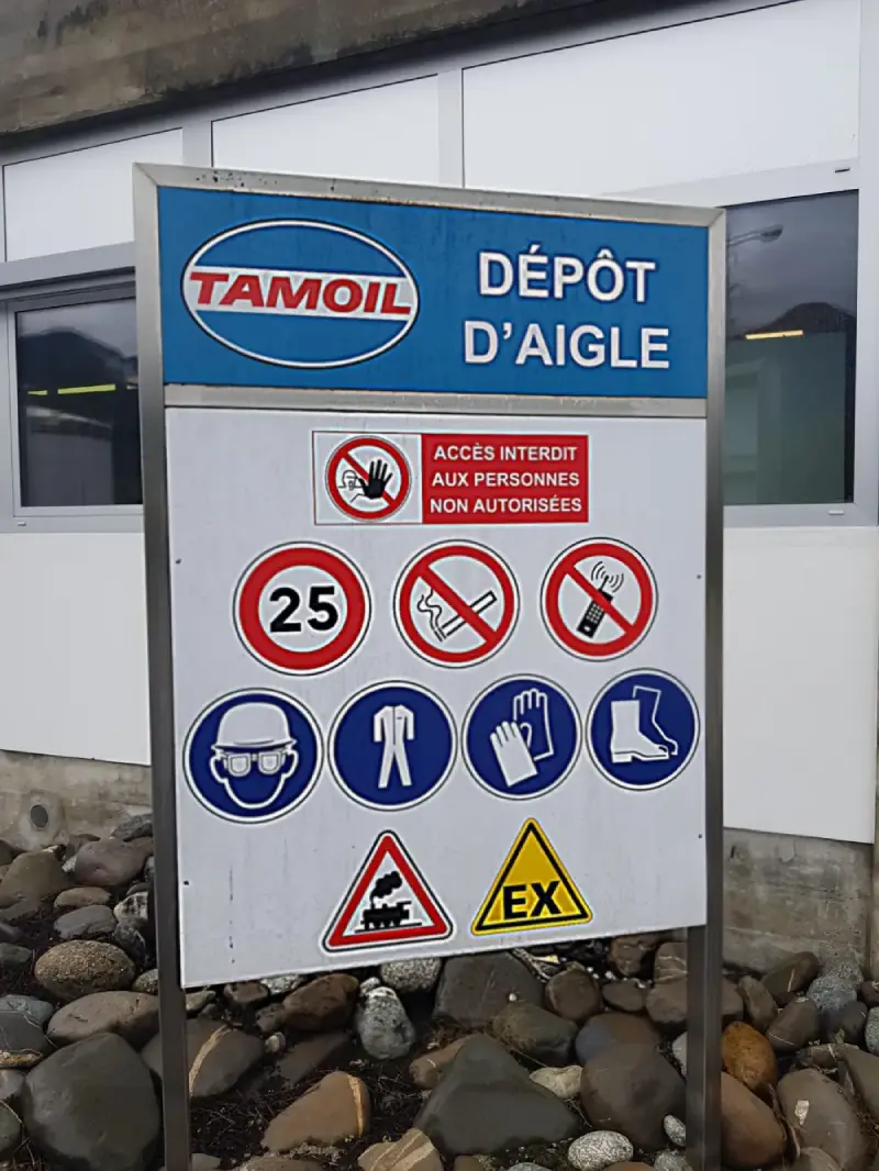 panneau extérieur personnalisé Suisse